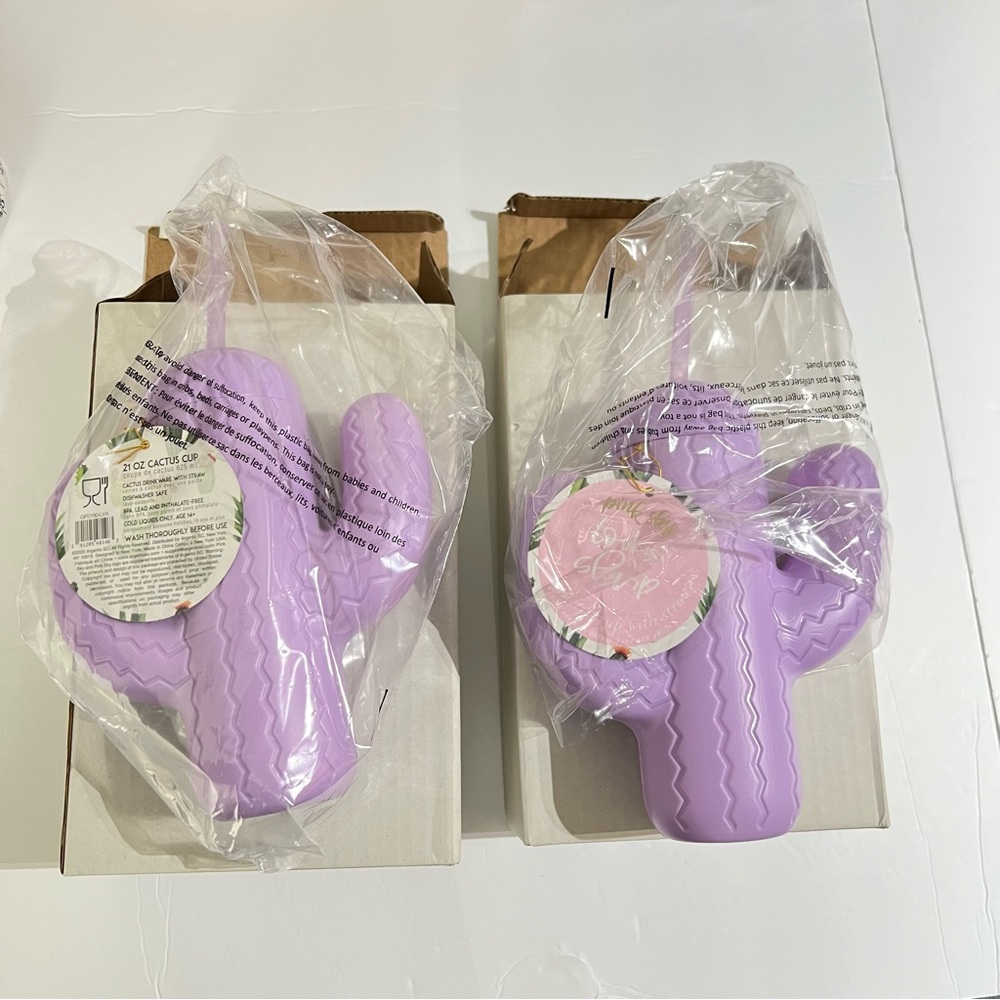Pink‎ Sky Purple Cactus Cup Set of 2 with Straws 21oz Novelty Drinkware NEW